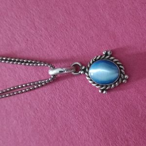 "Tiger Eye Necklace"!